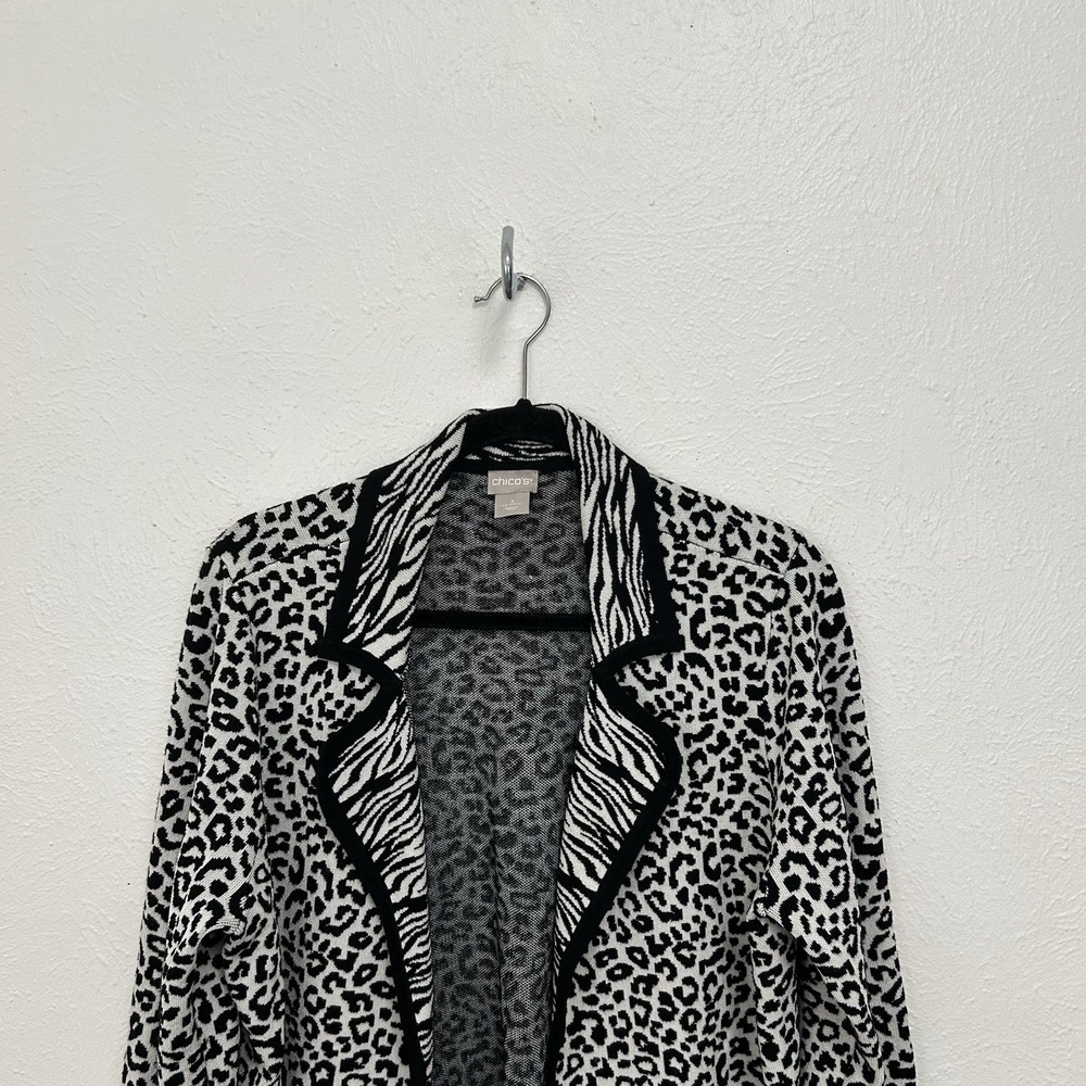 Chico's Black White Open Front Cheetah Print Sweater Blazer Cardigan Size 3 (XL) - Picture 3 of 11